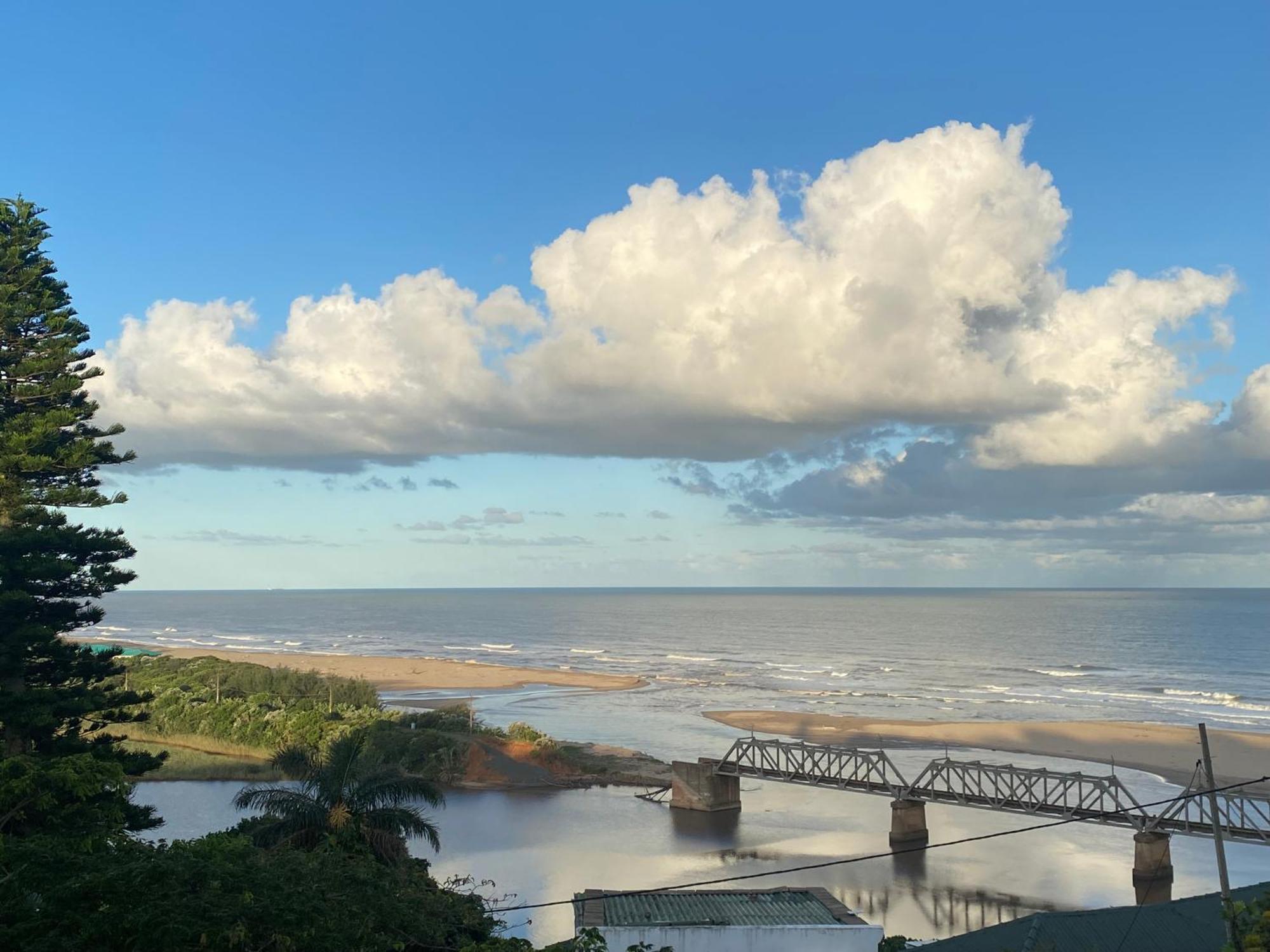 Illovo Beach Inn Amanzimtoti Zewnętrze zdjęcie